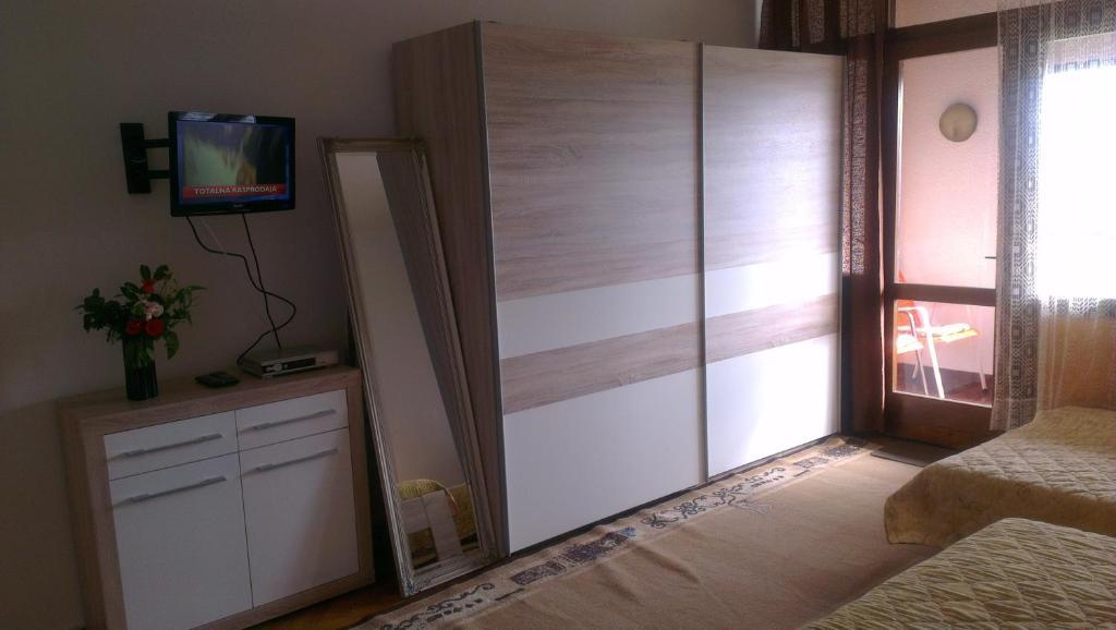 Rooms Krnic Šibenik Екстериор снимка
