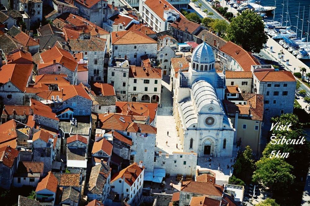 Rooms Krnic Šibenik Екстериор снимка